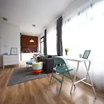 Kazimierz Friendhouse Апартаменты Краков