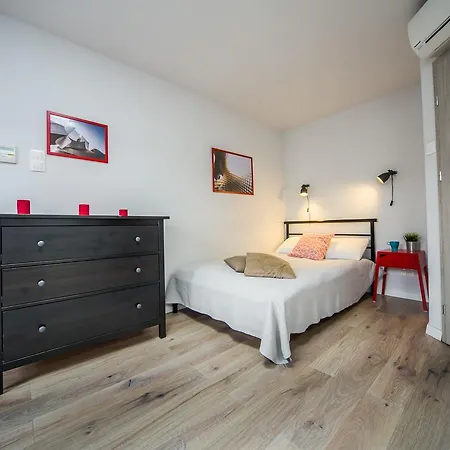 Kazimierz Friendhouse Апартаменты *